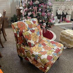 Pottery Barn Brooks Armless Chair - Floral Print - Like New