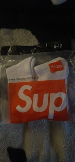 Hanes x supreme crew socks