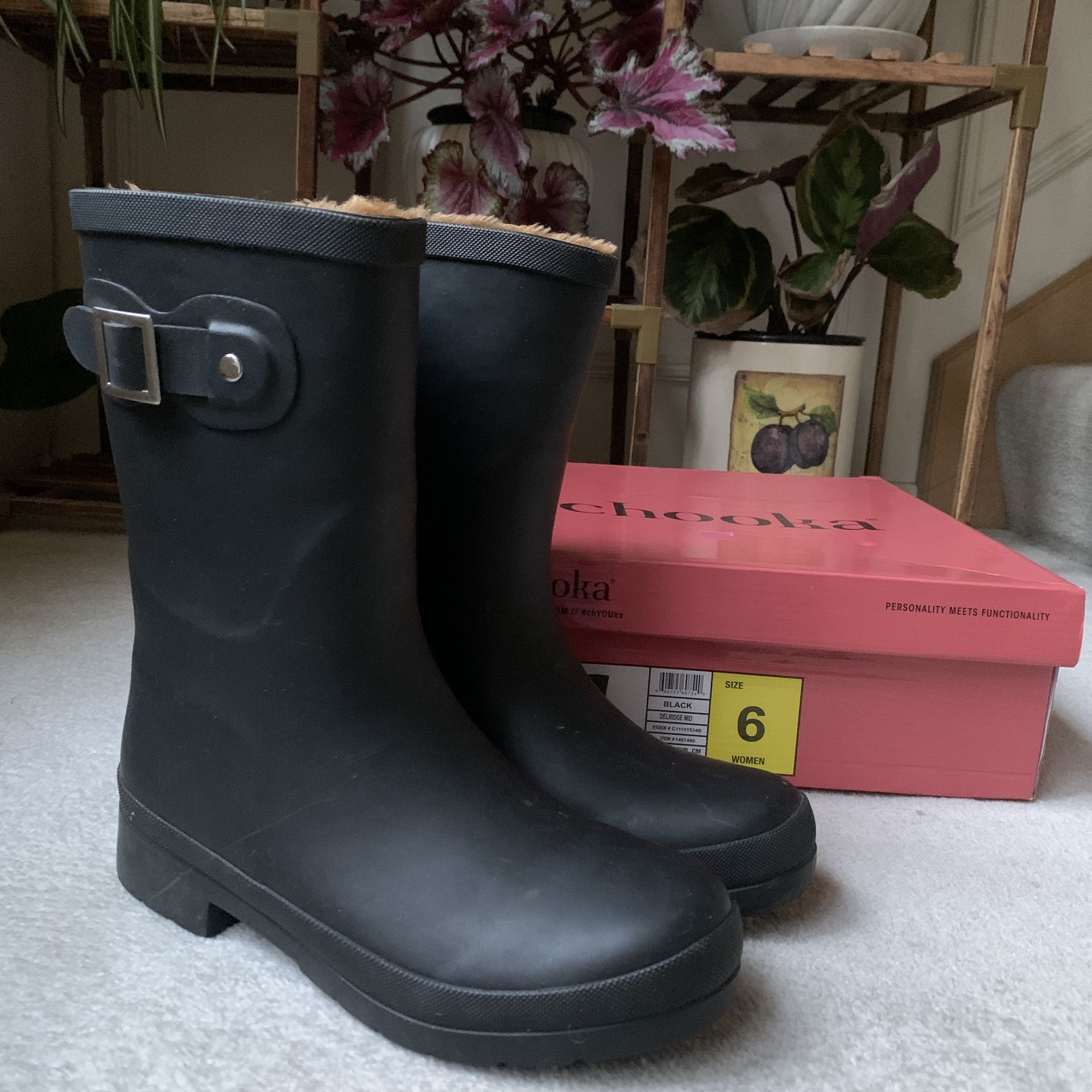 Chooka Black Rain Boots Waterproof Lined Mid-Height Women's 6