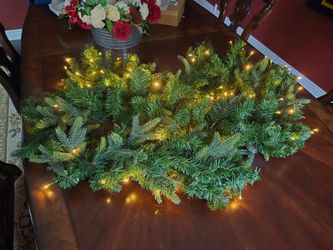 Bethlehem Lights 9 foot garland