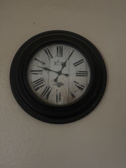 Medium size clock