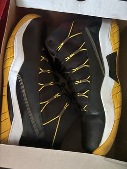 Used Jordon shoes - size 13
