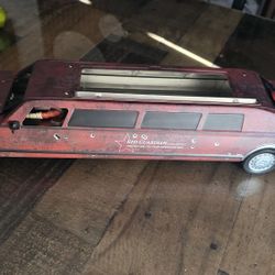 Thunderbolt  Limosine
