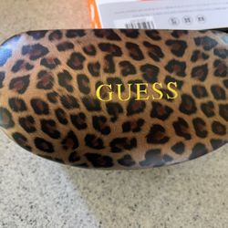 Guess Hard Eyeglass Case