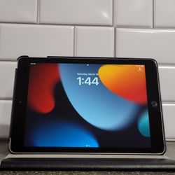 iPad 6 Gen 9.7