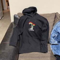 Size, Large Venus Flytrap, Vans, Off-The-Wall Sweater.