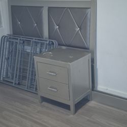 Queen Size Bedroom Room Set.  $100/OBO