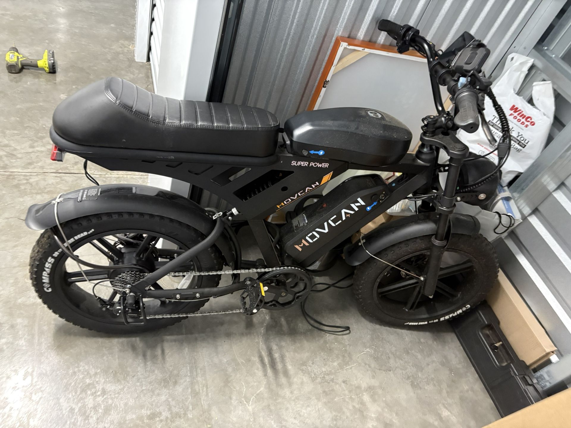 Movcan off Road Electric Motorcycle with Hydraulic Brake and 2 batterys for longer ride