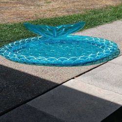 Children’s Pool – Daily Water Play Throughout Summer section year