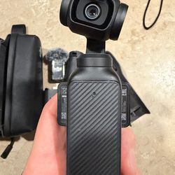 DJI Osmo Pocket 3