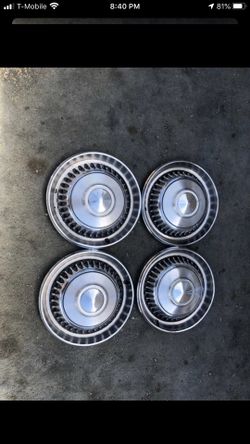 1968 impala Chevy hub caps