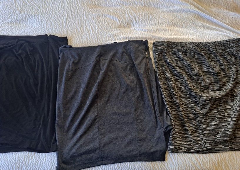 Women's Skirts Knee Length (Size 22) $5 Each