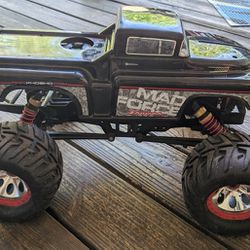 1/8th Scale RC Nitro Kyosho Mad Force Monster Truck