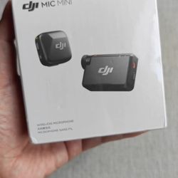 DJI Mic Mini (1 TX + 1 RX) Wireless Microphone Ultralight Detail-Rich Audio Noise Cancelling Automatic Limiting DJI Mic Mini