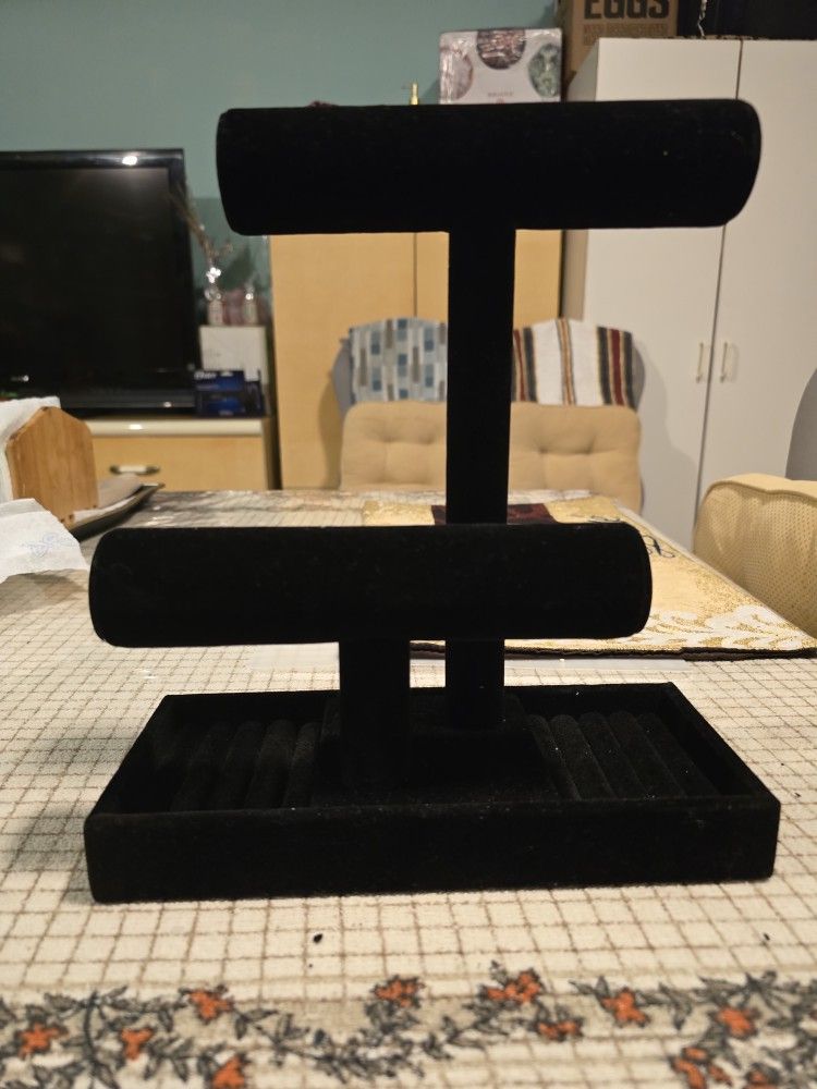 Velvet 2 Tier T-bar display