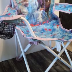 $6 Disney's Frozen 2 Fold N Go Chair


