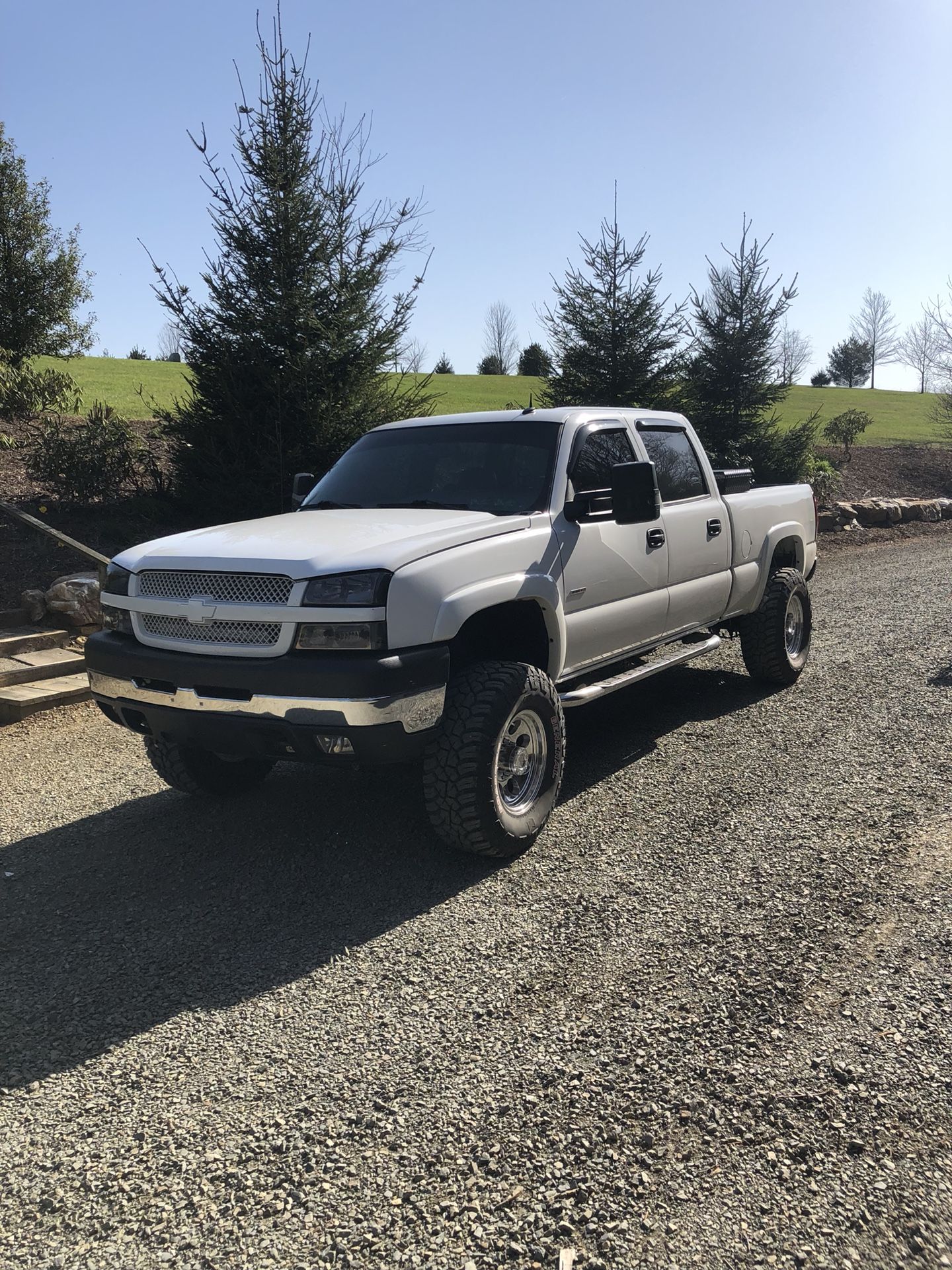 35x12 50r17 general grabber x3 and 17x9 pro comp bullet holes for sale
