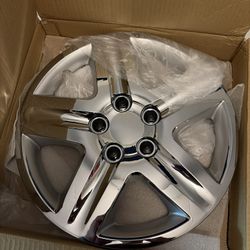 Chrome 16" Hubcaps