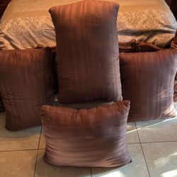 4 Pillows For California King Bed Set 