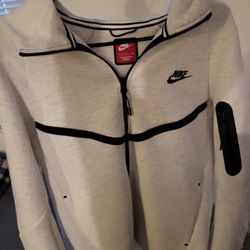 2 Piece Nike Tech New Size S 