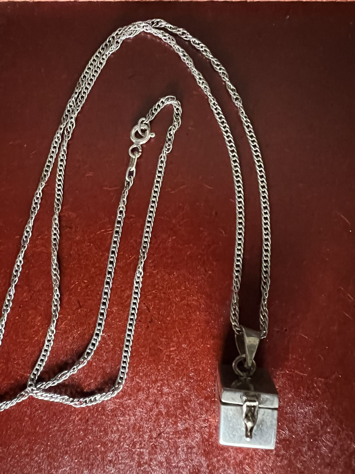 STERLING SILVER 925 BOX CHAIN PLAIN PRAYER BOX LOCKET PENDANT NECKLACE