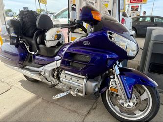02 Honda Goldwing touring, 1800 cc, looks and rides great 02 Honda Goldwing touring, 1800 cc, looks and rides great