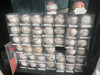 Lot mlb autographed baseball’s inventory blowout sale cased labeled memorabilia