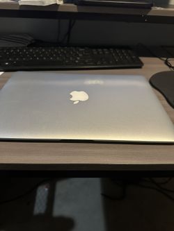 Apple 13” MacBook Air