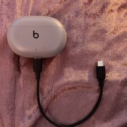 Beats Case With Charger 