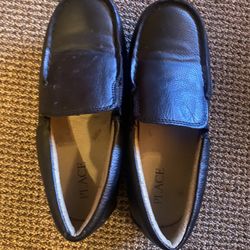 Boys Size 2 Dress Shoes And UGG Boots Both For Only $45!!!