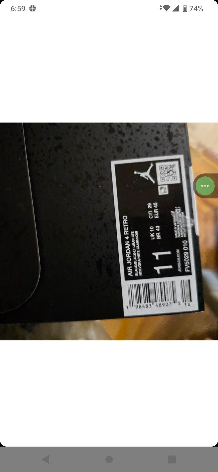 Air Jordan 4's Black Cats Size 11 Deadstock