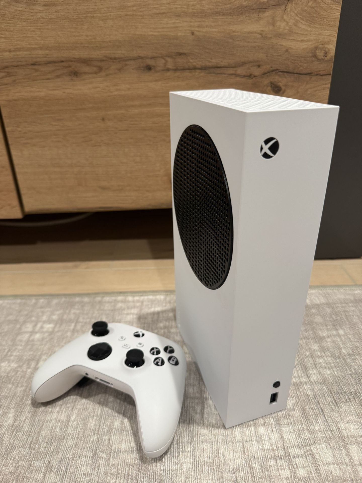 Xbox Series S with Custom Controller 
