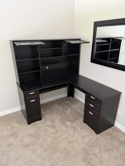 L shaped desk and office chair
