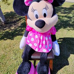 Big Minnie Mouse 