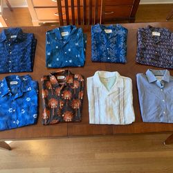 Men’s button down shirts (size medium)