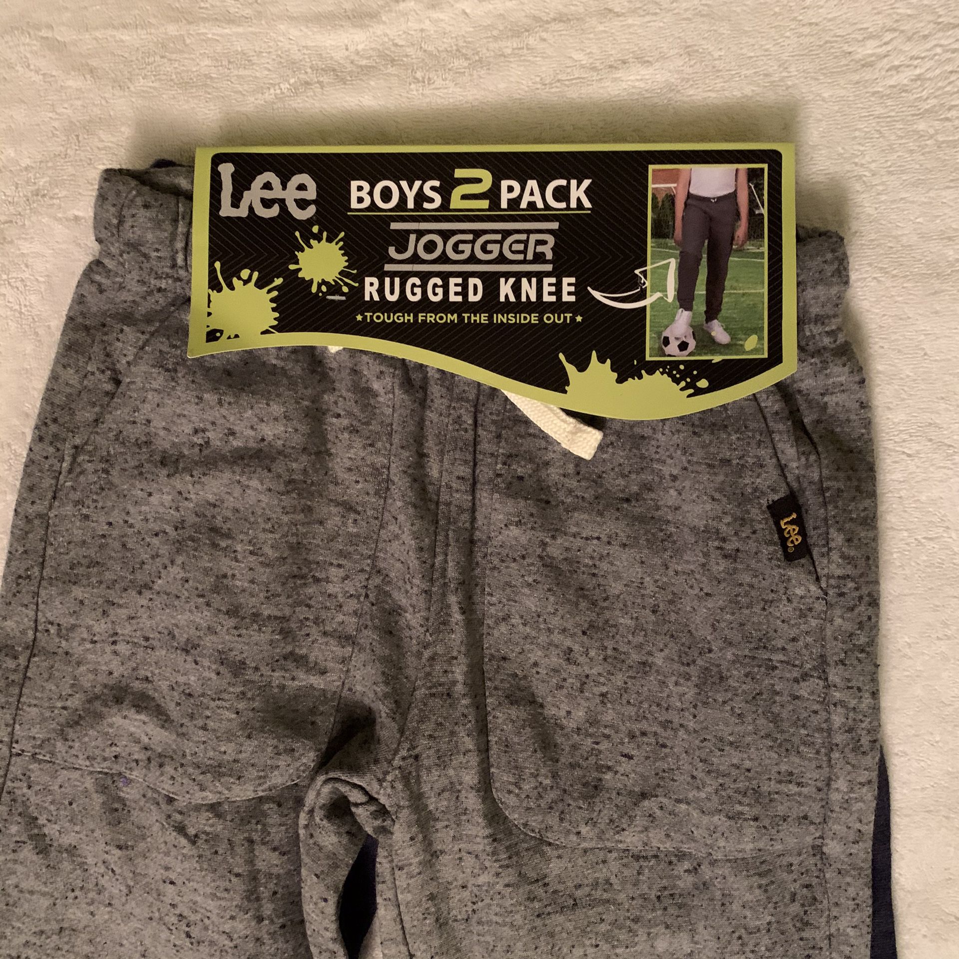 LEE YOUTH BOY’S 2-PACK JOGGER RUGGED KNEE PANTS. SIZE S -7-8