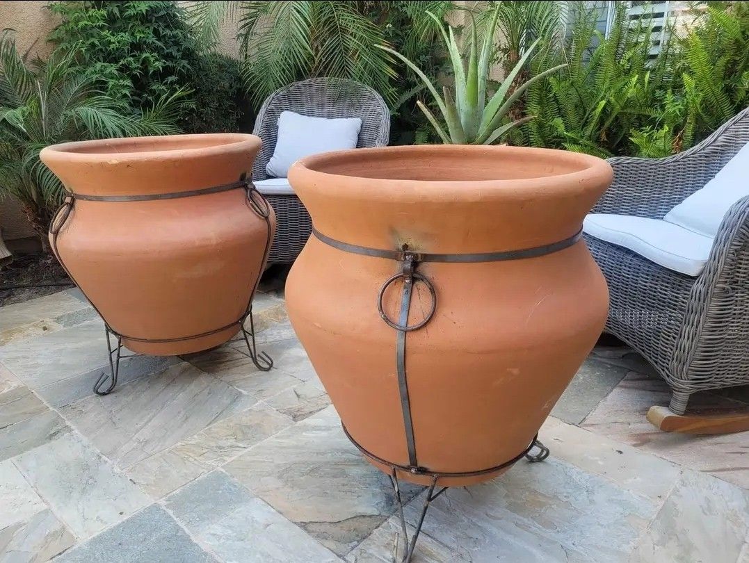 2 Large Terra Cotta Planter Pots