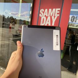 iPad 8th generation (WiFi+Cellular) - $85 to start (Financing)
