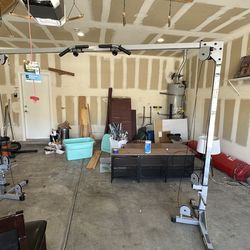 Cable pulley Machine