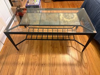 Outside or coffee Table: Removable Glass Top and Stones