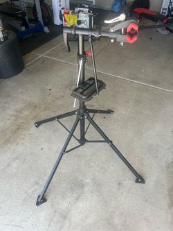 Adjustable Bike Repair Stand