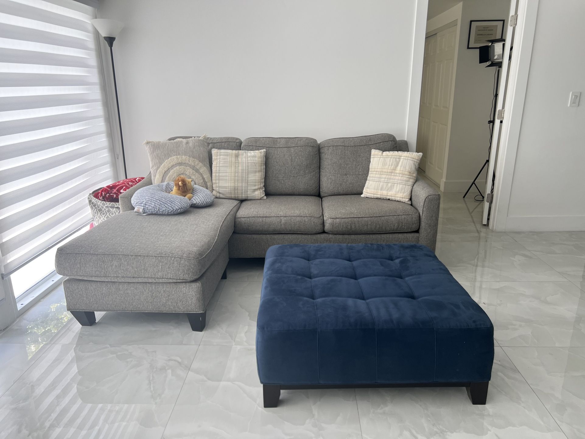 Couch Set