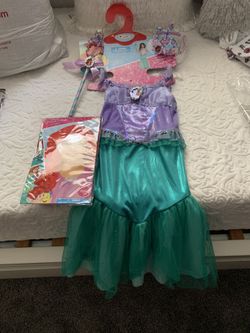 BEAUTIFUL DISNEY ARIEL COSTUME 3t/4t WITH WIG, CROWN & wand