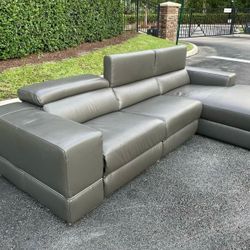 🛋️ Sofa/Couch Sectional - 3 Months Old - Gray - Recliner - Delivery Available 🚛