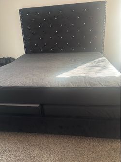 King size bed