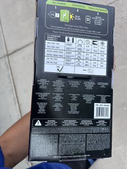 Duracell Tri Power Reusable Lantern 2000 Lumen