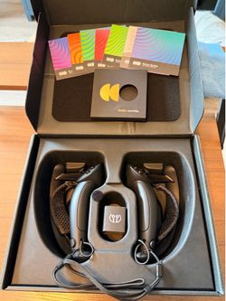 Valve Index Knuckle VR Controllers - Excellent Condition/No Wear