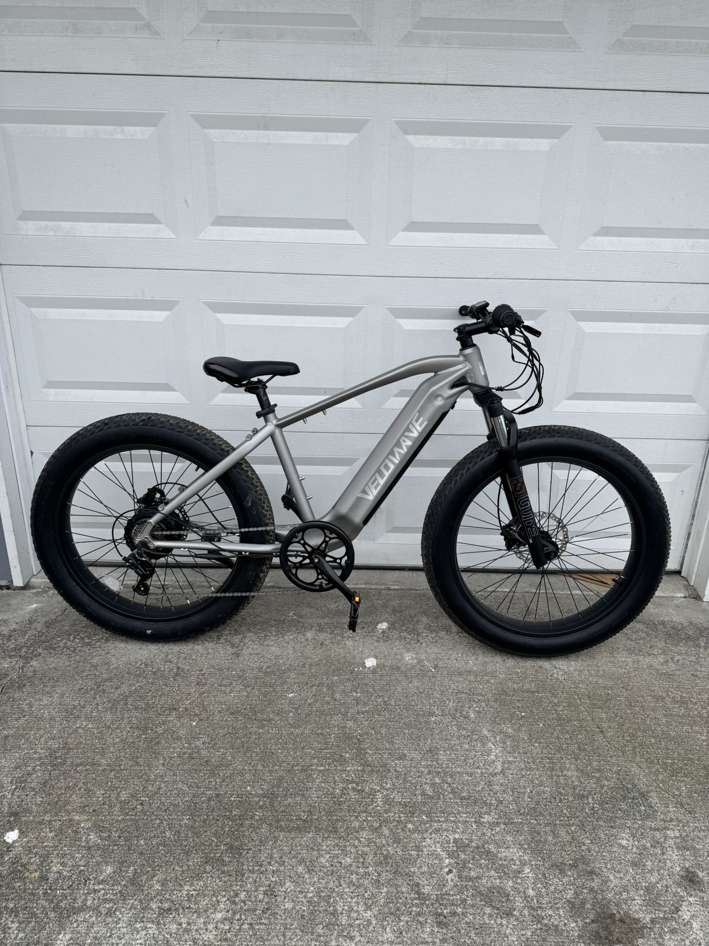 VeloWave Ranger Electric Bike
