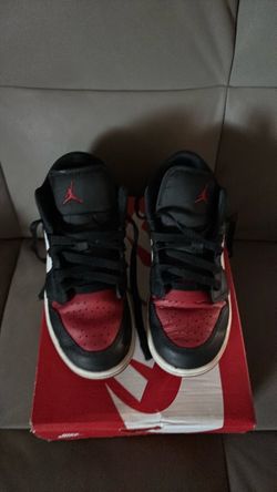 Nike Jordan 1 bredtoe low