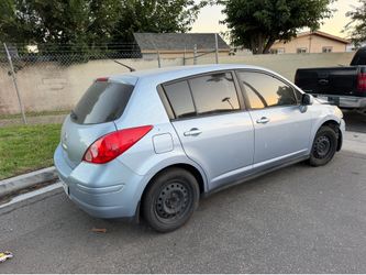Nissan versa